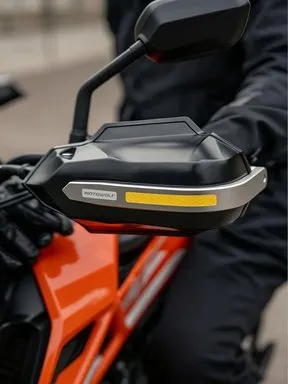 CUBRE VIENTO CON LED MOTOWOLF